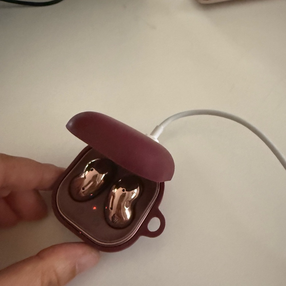 Wireless Earbuds with Charging Case - Picture 2 of 11